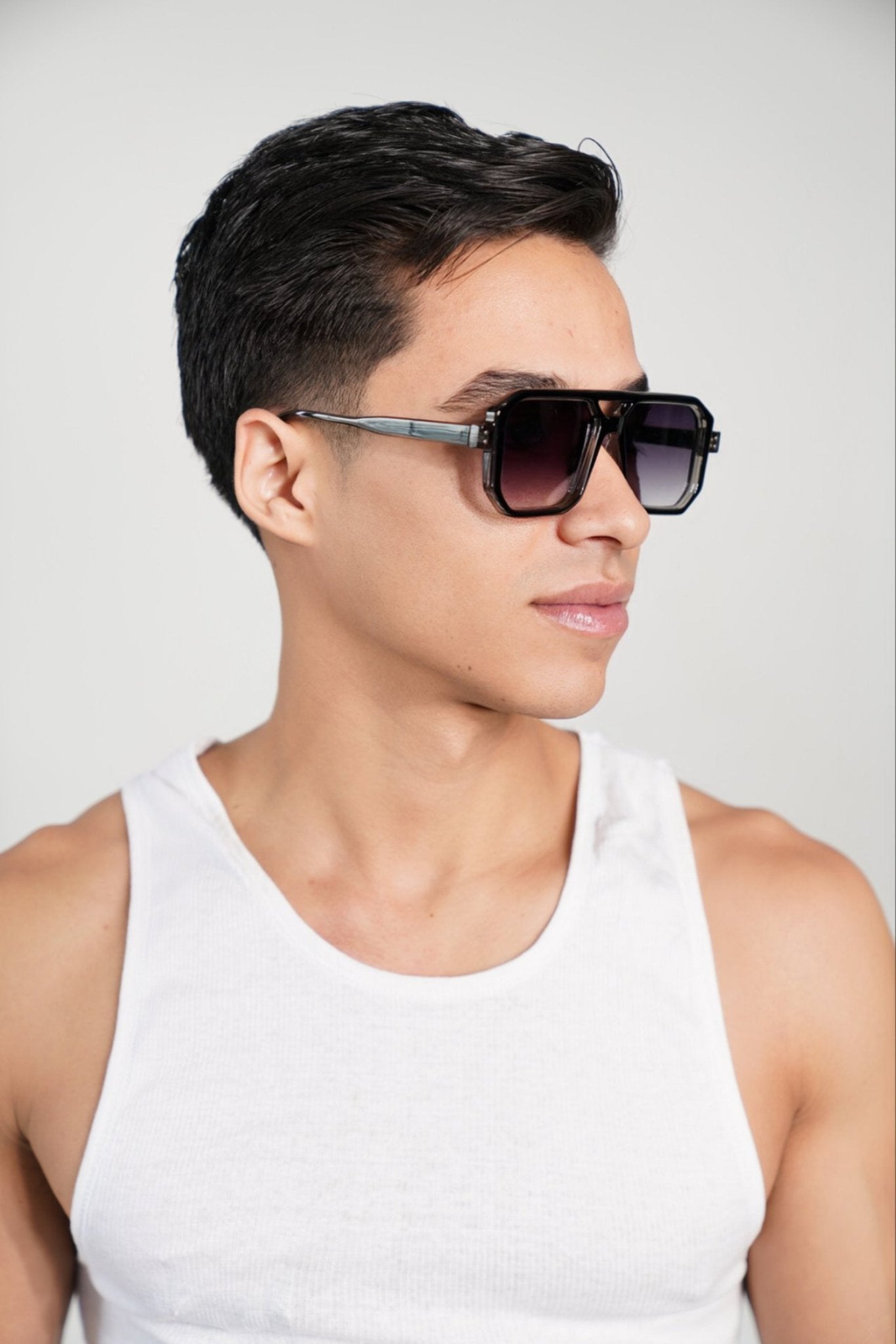 Popping Black Gradient Tint and Frame Sunglasses - TB-BondMenSunglasses